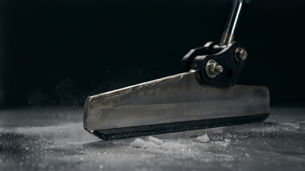 Detailed Comparison of Hydraulic Vs Electric Snow Plow Systems