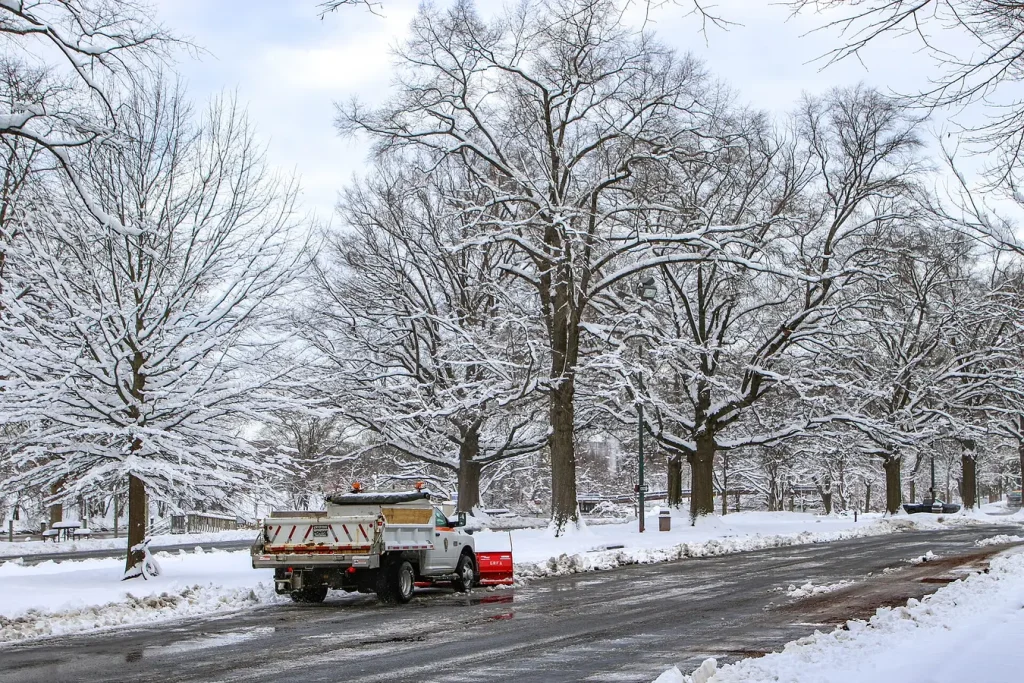 Pre-Treat, Monitor, Service, Document: The Ice Management Workflow